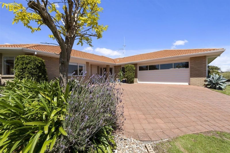 21 Village Park Drive, Welcome Bay, Tauranga - Carousel 19