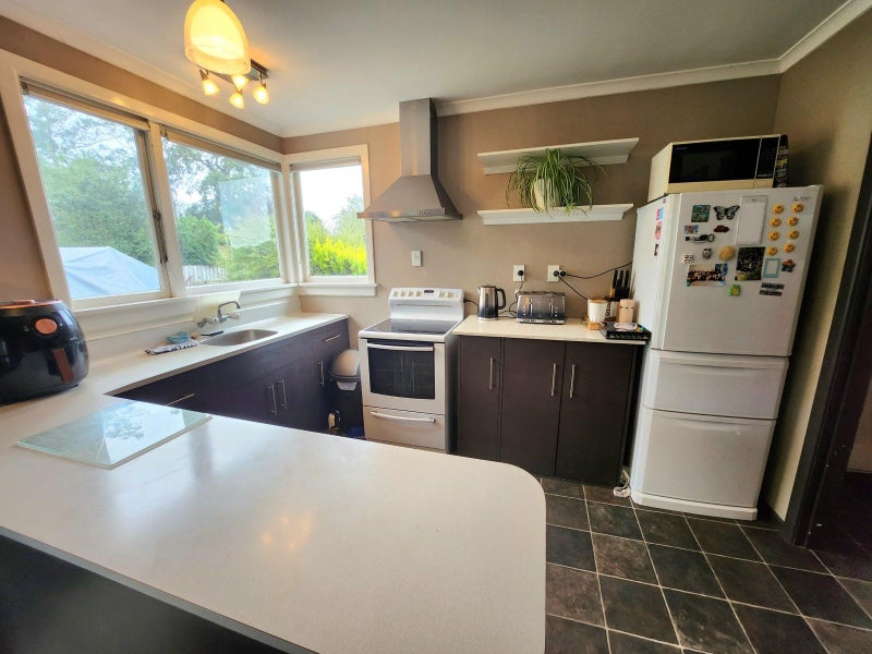 16 Oxford Street, Holmes Hill, Oamaru - Carousel 2