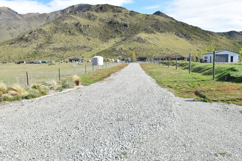 21 Hardacre Place, Omarama, Ōmarama - Carousel 2