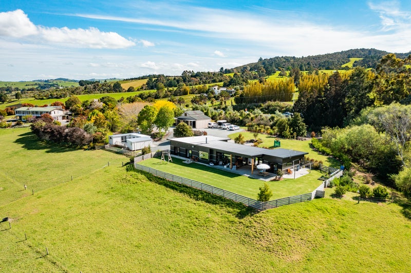 459 State Highway 1, Whangarei - Carousel 2