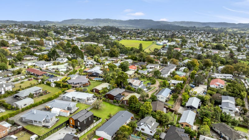 6/70A Woodglen RD, Glen Eden, Waitakere - Carousel 15