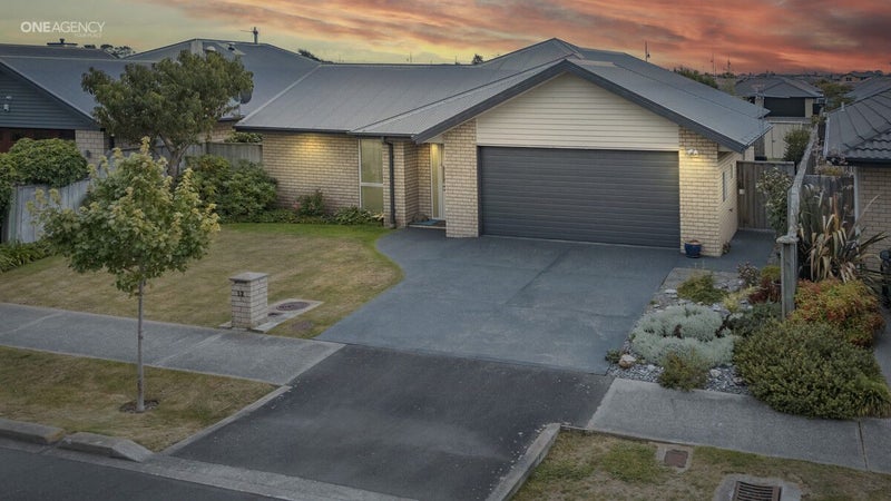 12 Hakatere Road, Pegasus, Pegasus - Carousel 1
