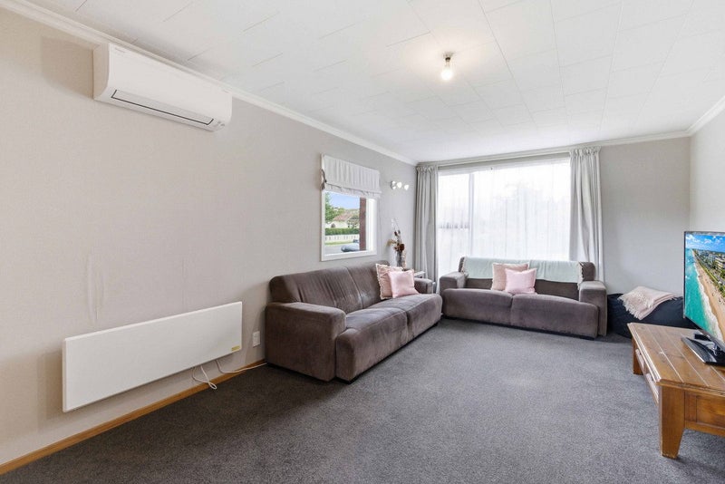 2/5 Devon Street, Gore, Gore - Carousel 2