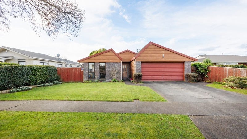 127 Amberley Avenue, Highbury, Palmerston North - Carousel 1