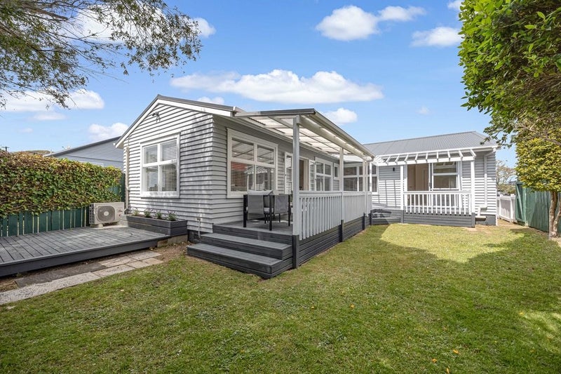 32 Harapaki Road, Meadowbank, Auckland - Carousel 1