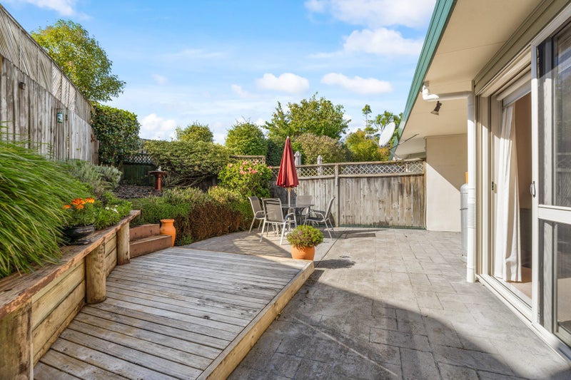 16 Palmgreen Court, Stanmore Bay, Whangaparaoa - Carousel 2