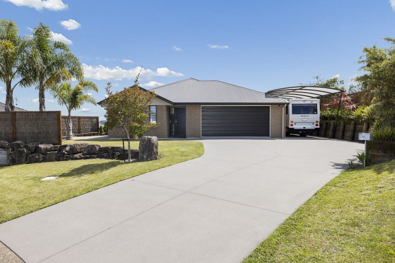 107 Mortlake Heights, Pyes Pa, Tauranga - Carousel 1