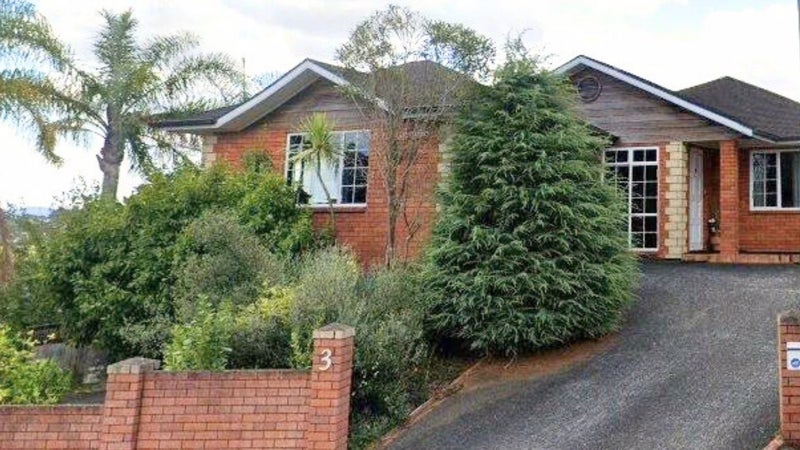 3 Jefferson Heights, Western Heights, Hamilton - Carousel 1