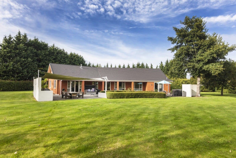 46 Verona Place, Ohoka, Kaiapoi - Carousel 1