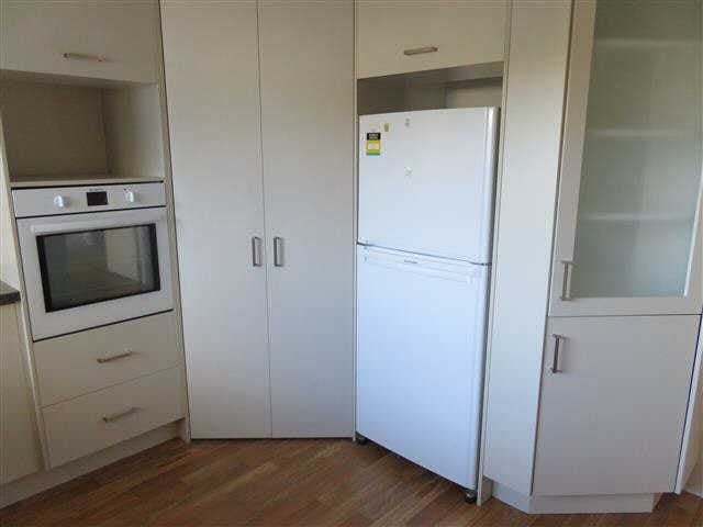 3E Jones Crescent, Melville, Hamilton - Carousel 2