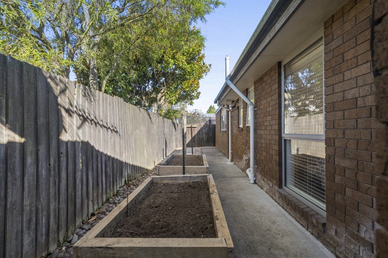 111 Weston Road, St Albans, Christchurch - Carousel 21