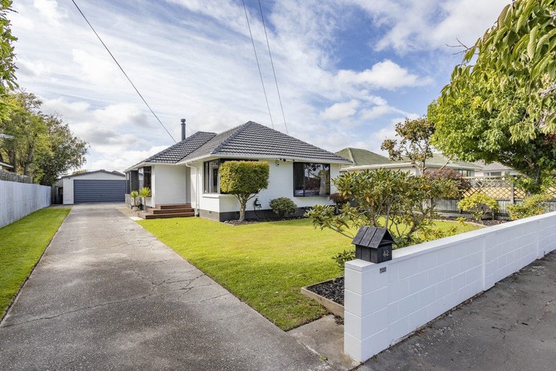 42 Breens Road, Bishopdale, Christchurch - Carousel 2
