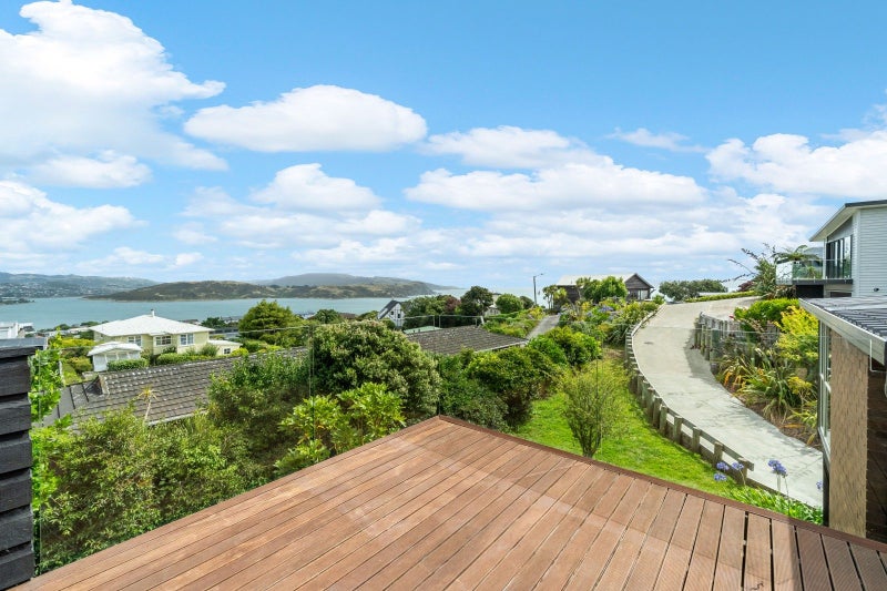 6 The Track, Plimmerton, Porirua - Carousel 1