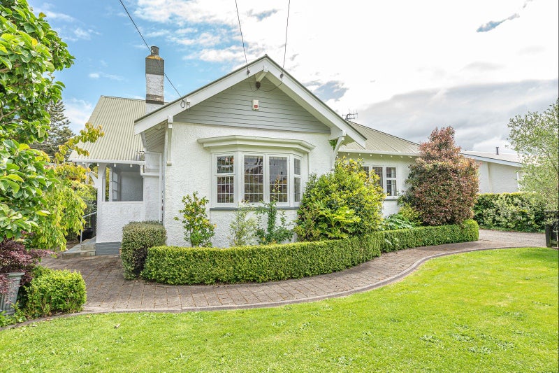 39 Brassey Road, Saint Johns Hill, Whanganui - Carousel 1