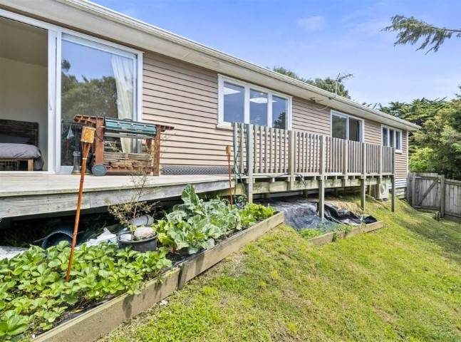 79 Arawhata Street, Ranui, Porirua - Carousel 1