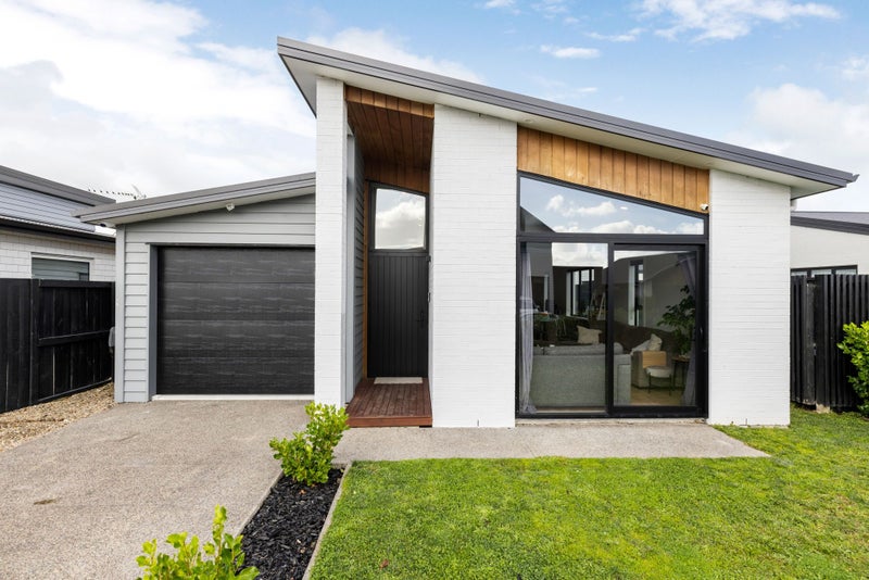 4 Keyes Street, Chartwell, Hamilton - Carousel 1