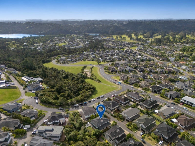22 Bur Oak Terrace, Schnapper Rock, Auckland - Carousel 28