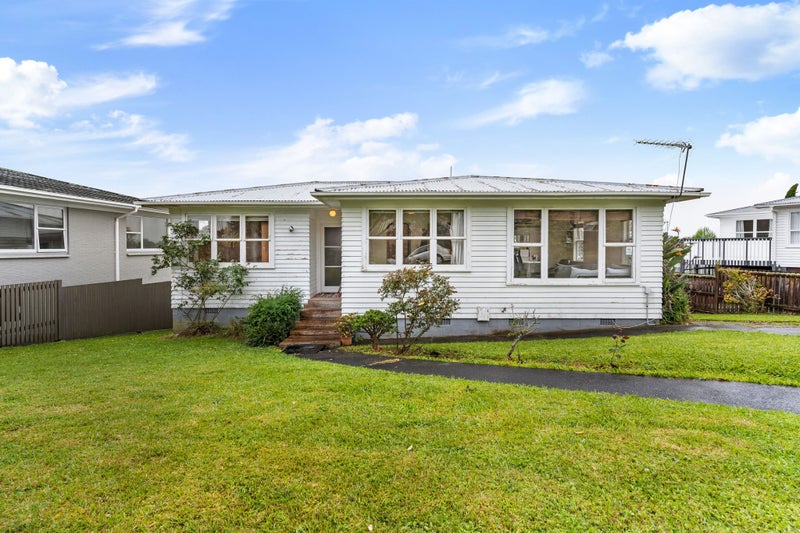 24 Nevada Avenue, Pakuranga Heights, Auckland - Carousel 1