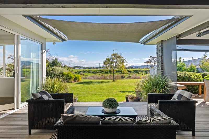 13 Gwyneth Place, Lytton West, Gisborne - Carousel 2