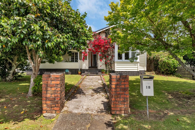 18 Donald Street, Regent, Whangarei - Carousel 1