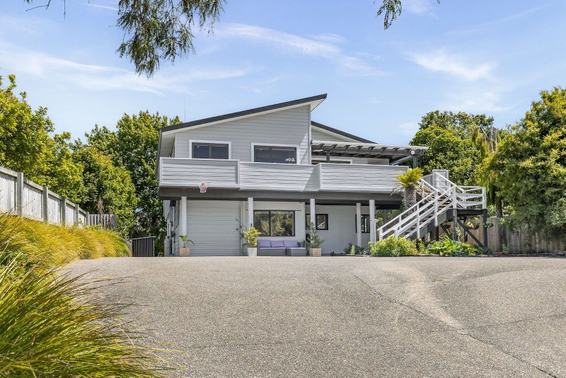 7 Iwa Street, Mapua - Carousel 2