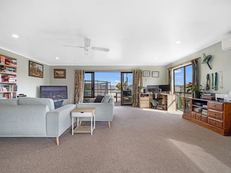 17 Byron Grove, Owhata, Rotorua - Carousel 2