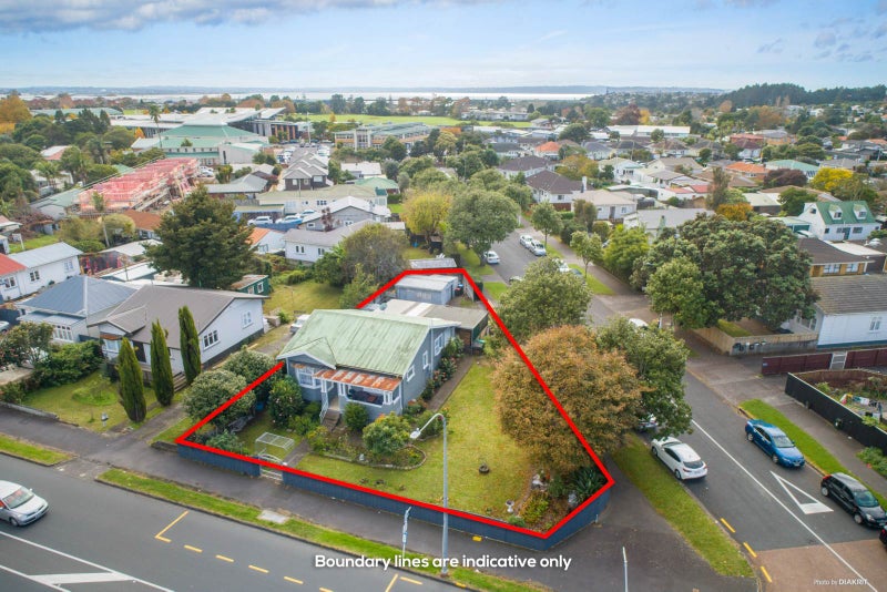 129 Rosebank Road, Avondale, Auckland - Carousel 2