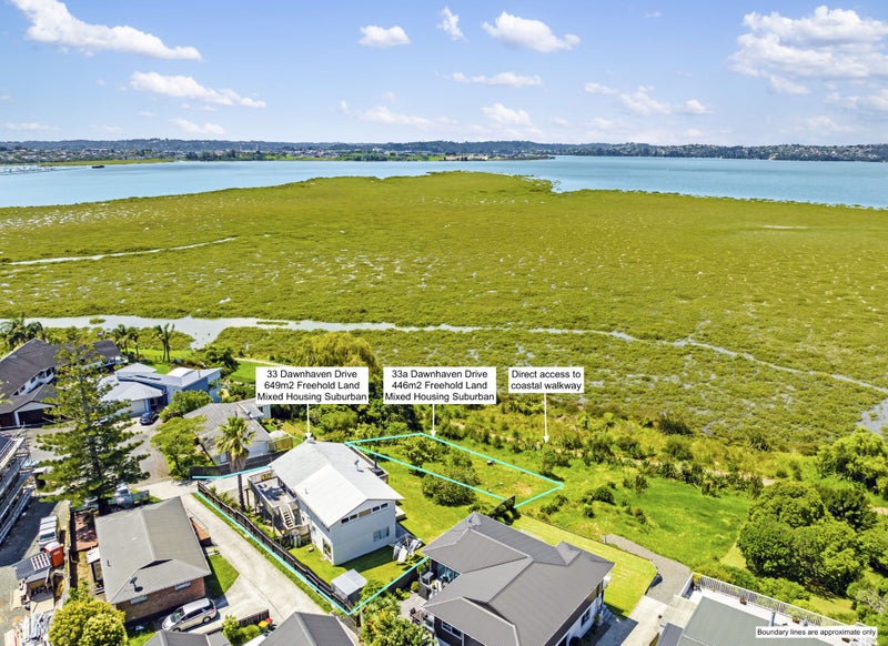 33A Dawnhaven Drive, Te Atatu Peninsula, Auckland - Carousel 2