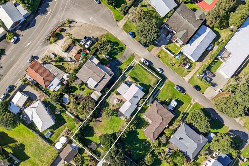 3 Pare Street, Wainui, Gisborne - Carousel 2