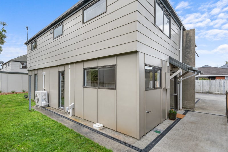 2/15 Draper Street, Richmond, Christchurch - Carousel 13