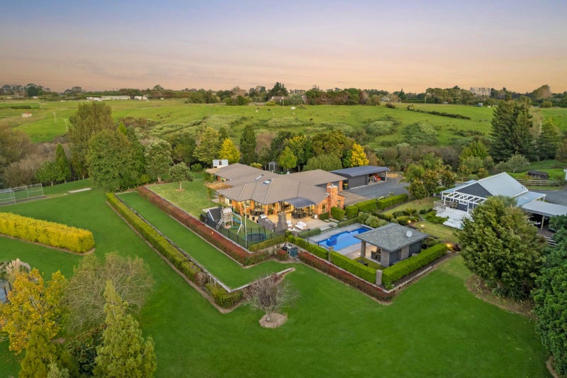 327A Clarks Beach Road, Pukekohe - Carousel 2