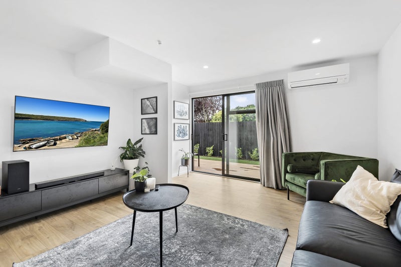 5/33 Leitch Street, Somerfield, Christchurch - Carousel 2