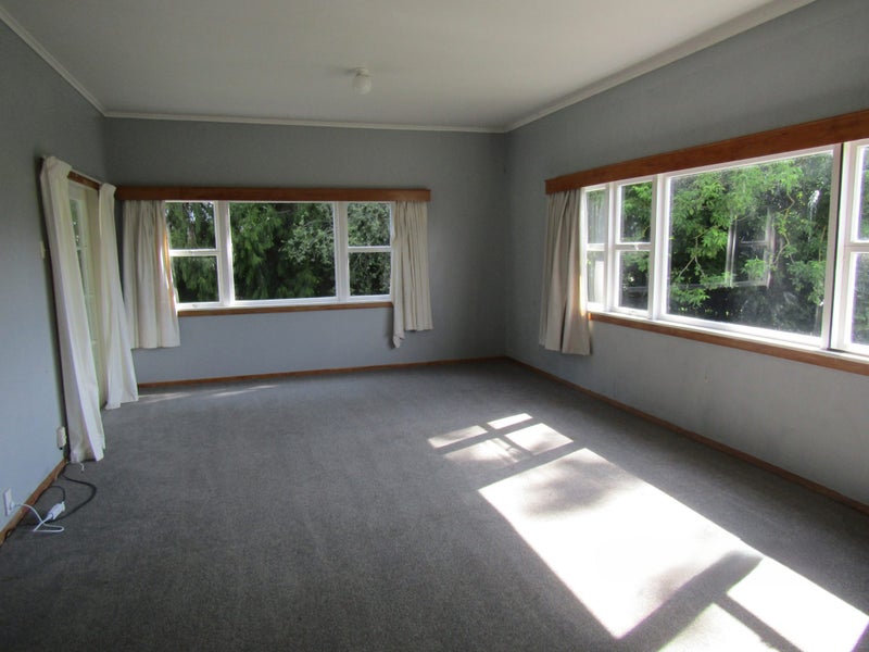 29 Wyatt Avenue, Onekawa, Napier - Carousel 5