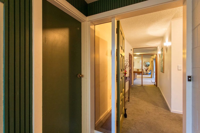 28 Rutherglen Avenue, Ilam, Christchurch - Carousel 23