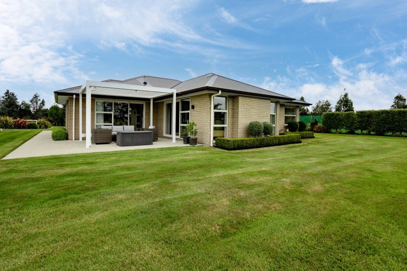 152 Moore Road, Lorneville, Invercargill - Carousel 2