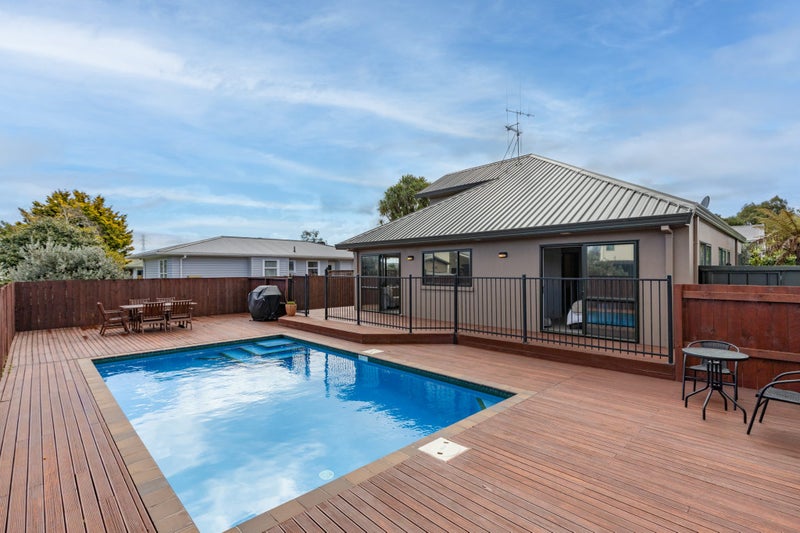 22A Sheridan Street, Silverdale, Hamilton - Carousel 1
