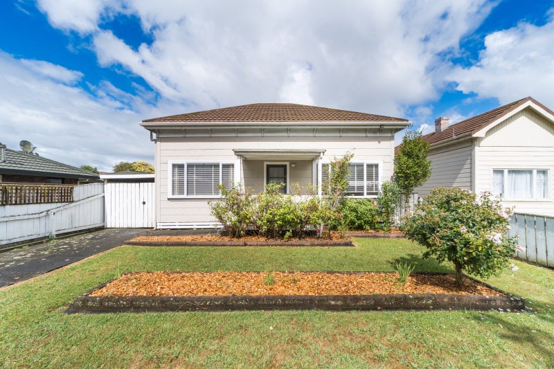 94 Victoria Avenue, Palmerston North, Palmerston North - Carousel 1