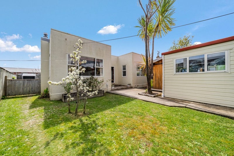 50 Seddon Street, Wallaceville, Upper Hutt - Carousel 1