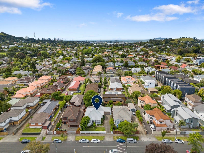 21 Queen Mary Avenue, Epsom, Auckland - Carousel 26