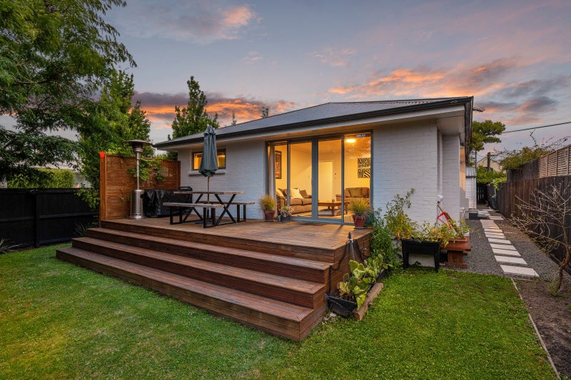 1/55 McFaddens Road, St Albans, Christchurch - Carousel 1