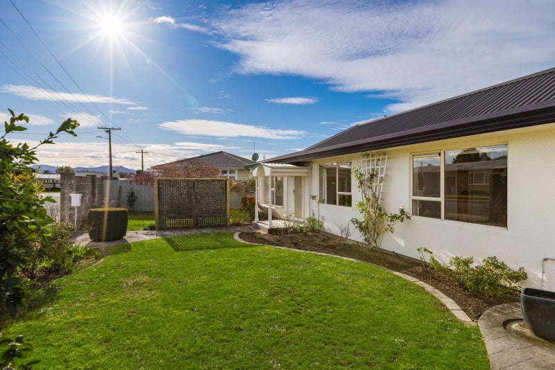 1 Karina Crescent, Redwoodtown, Blenheim - Carousel 2
