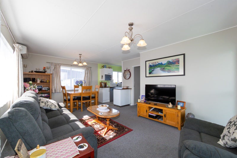 2C BARNARD AVE, MARAENUI, NAPIER - Carousel 1