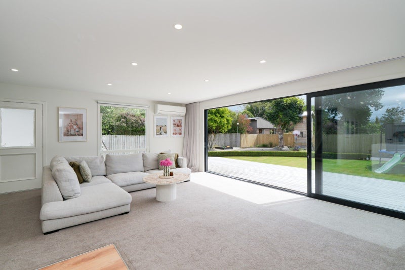 18 Montrose Street, Gladstone, Invercargill - Carousel 2