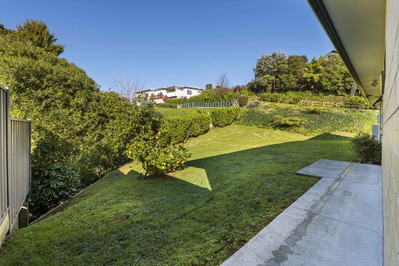 4 Fern Lane, Whalers Gate, New Plymouth - Carousel 38