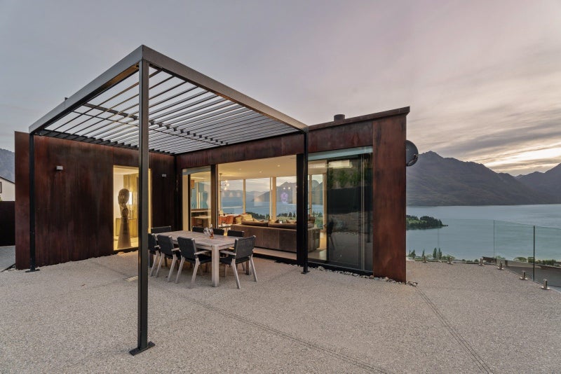 32 Edinburgh Drive, Queenstown - Carousel 21