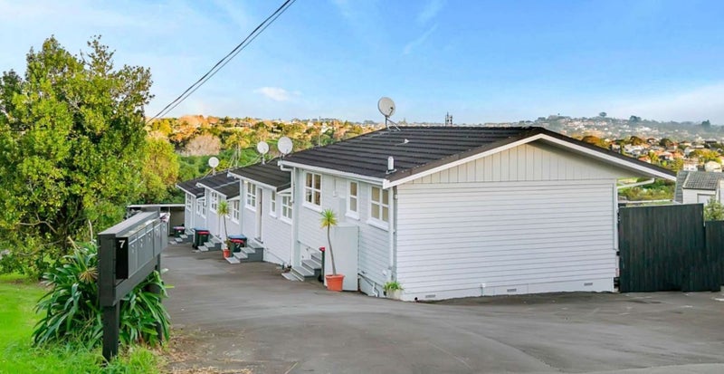 1/7 Colenso Place, Mission Bay, Auckland - Carousel 8