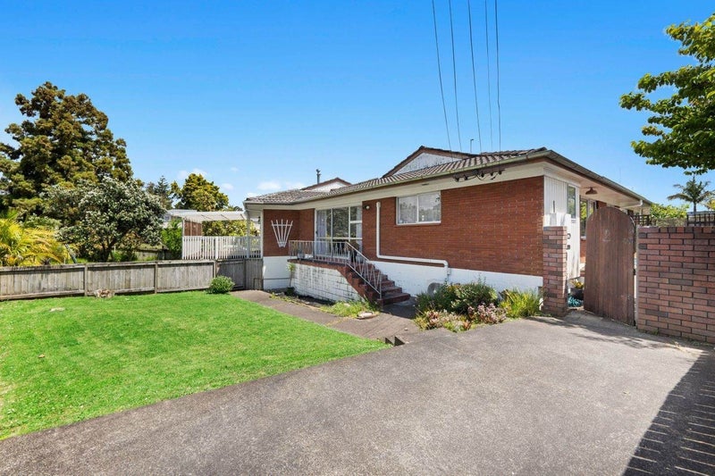 2/1 Ribblesdale Road, Henderson, Auckland - Carousel 2