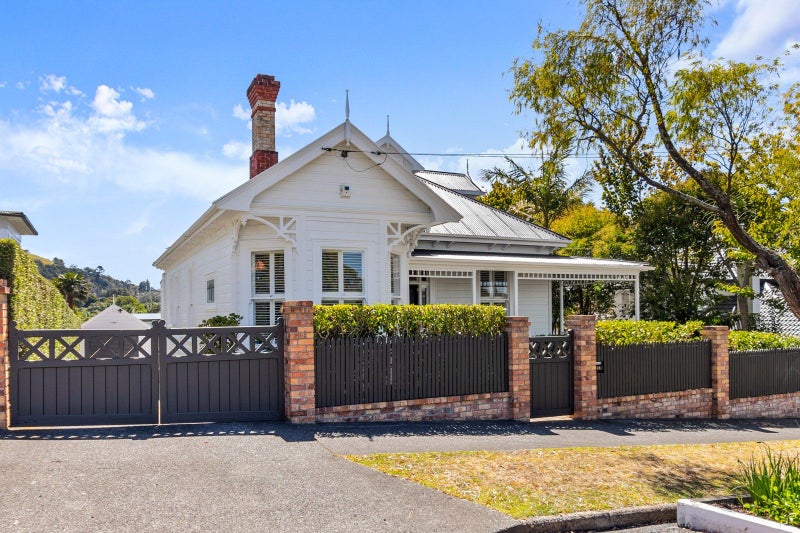 24 Pencarrow Avenue, Mount Eden, Auckland - Carousel 2