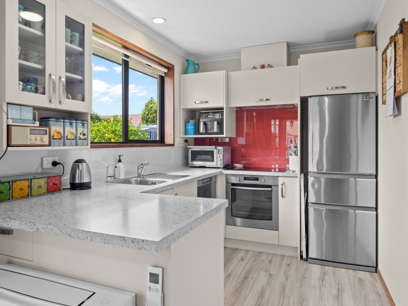 16 Buchanan Place, Allenton, Ashburton - Carousel 2