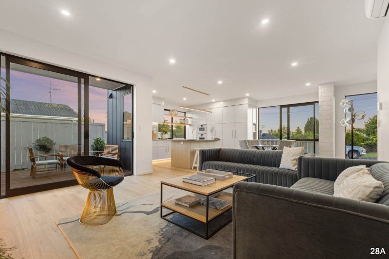 28A Kowhatu Road, One Tree Hill, Auckland - Carousel 2